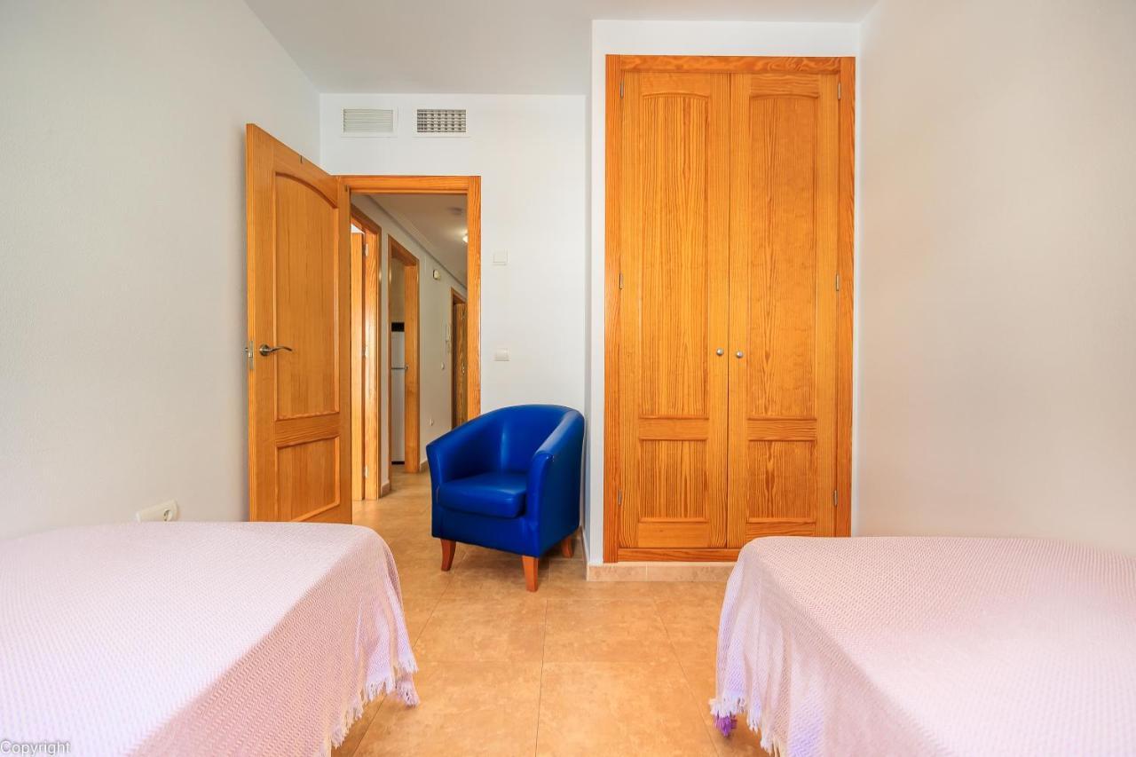 Apartamentos Madrid ตอร์เรเวียคา ภายนอก รูปภาพ